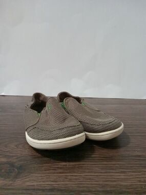 Olukai Nohea Brown Green Mesh Boys Boat Shoes Size B9